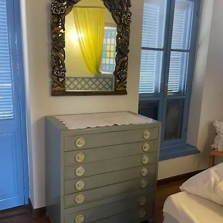 Nyaraló Kastellorizo- Casa Piero Mejíszti